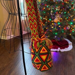 Mochila Bag made by Wayuu tribe in Colombia